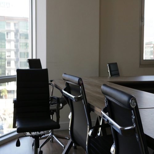 chair-welcome-single-boardroom_500